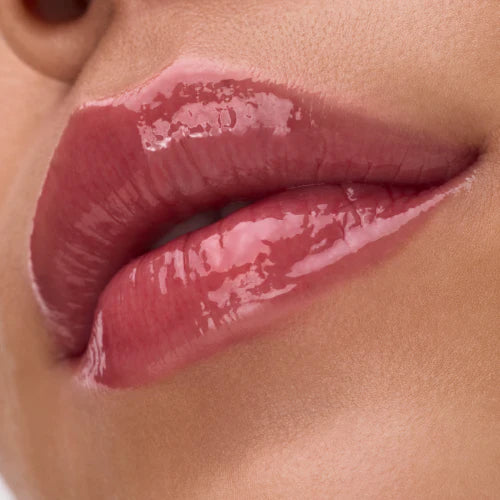 Catrice Peptide Bliss Glossy Lip Balm - 10ml | كاتريس مرطب شفاه لامع بالببتيدات - 10 مل