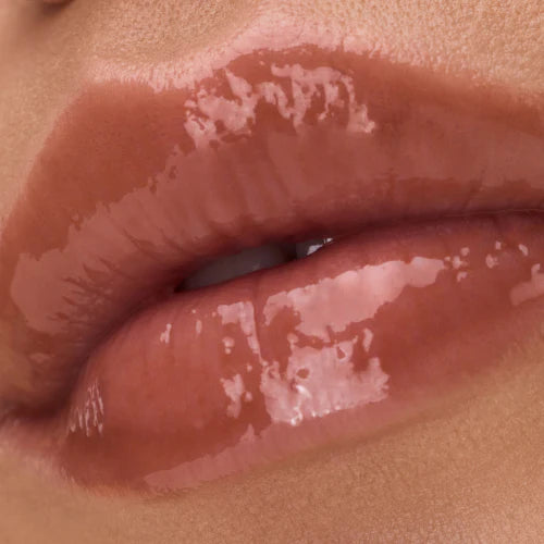 Catrice Peptide Bliss Glossy Lip Balm - 10ml | كاتريس مرطب شفاه لامع بالببتيدات - 10 مل
