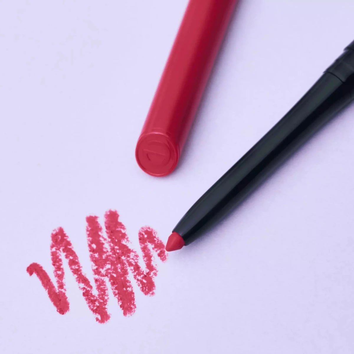 Essence 8H Matte Comfort Lipliner | ايسنس محدد شفاه مات 1 - EROS STORE