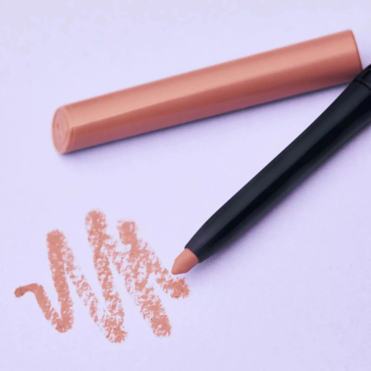 Essence 8H Matte Comfort Lipliner | ايسنس محدد شفاه مات 1 - EROS STORE