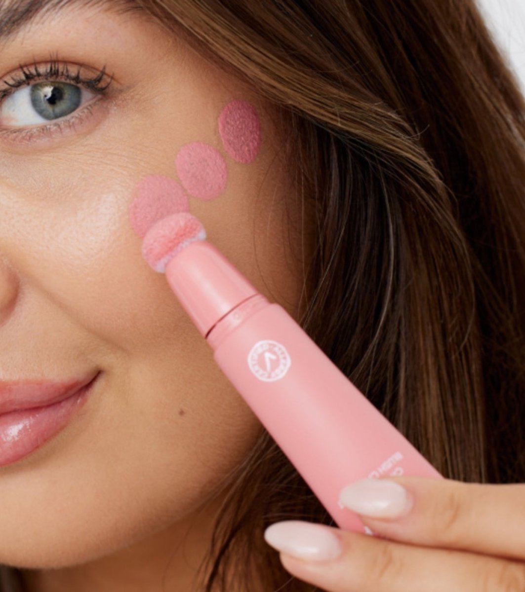 gosh Cream Blush Matte Blush Up - 002 Dusty Rose | أحمر خدود كريمي مطفي من كوش - EROS STORE