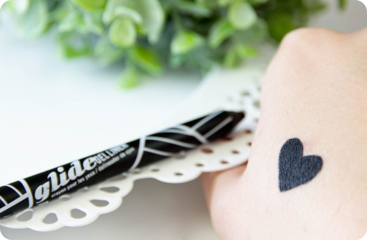 كحل العيون GLIDE GEL من LA | LA Glide Gel Eyeliner 351 اسود غامق جدا - EROS STORE