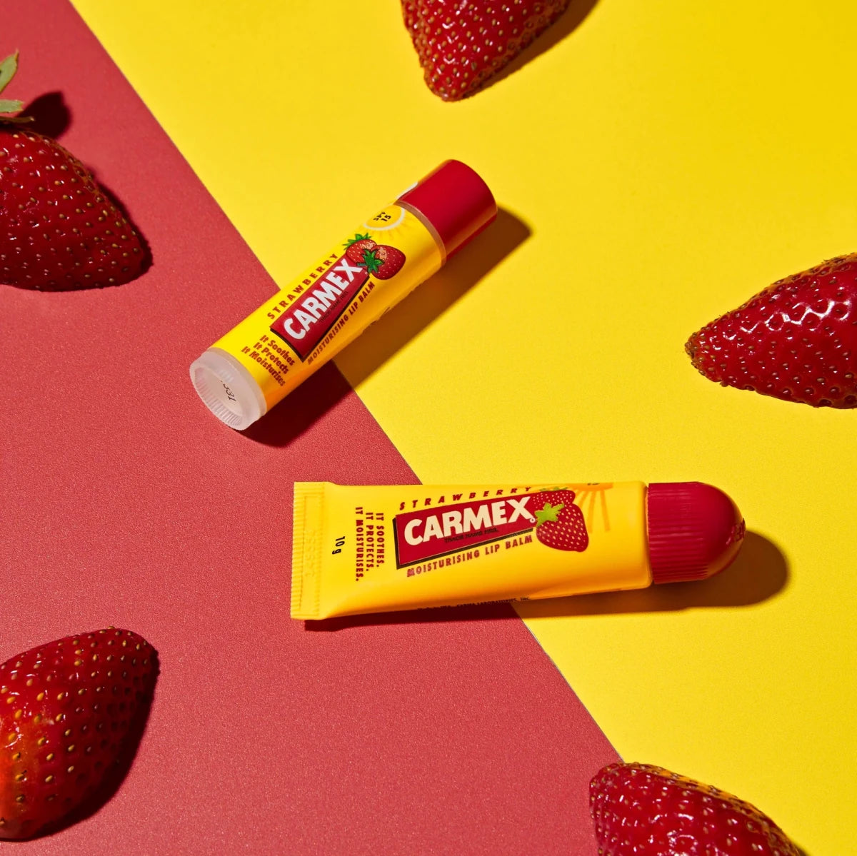 Lip Balm Strawberry SPF15 – 4.25g Click Stick | مرطب الشفاه بالفراولة بحماية 15 – ٤٫٢٥ جرام 4.25 غرام - EROS STORE