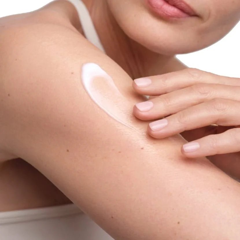 لوشن الجسم يوسرين يوريا 10 % لعلاج خشونة الجلد| UreaRepair 10% Urea Intensive Moisturising Lotion 400 مل - EROS STORE