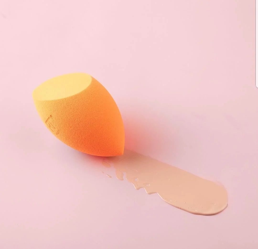 مجموعة سفنجات للمكياج ميراكيل كومبلكشن من ريال تيكنيك برتقالي 4 قطع | Real Techniques Miracle Complexion Sponge Set - Orange (4 pieces) برتقالي - EROS STORE