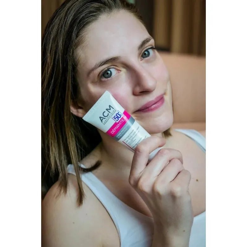 واقي شمس ومفتح البشرة ديبي وايت ام من إي سي إم | ACM Depiwhite M Cream SPF50+ 50 مل - EROS STORE