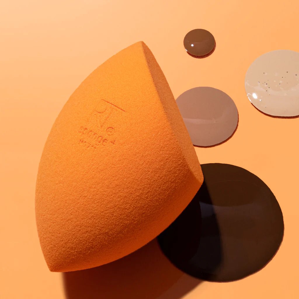 سبونج دمج الأساس ريل تكنيك | Real Techniques Foundation Blending Sponge - EROS STORE