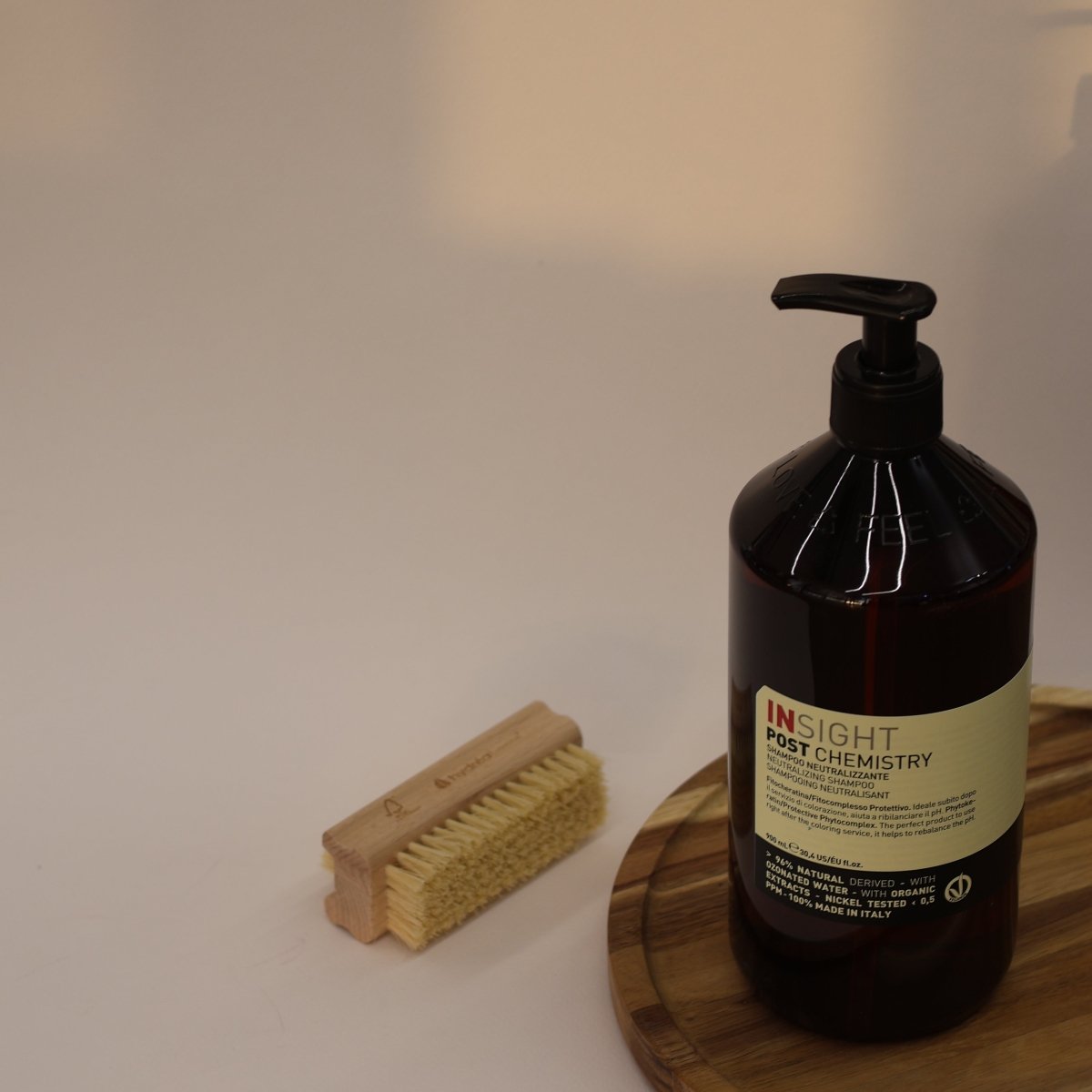 شامبو إنسايت للشعر المعالج كيميائيًا والمصبوغ | INSIGHT Colored & Chemically Treated Hair Shampoo 900 مل - EROS STORE