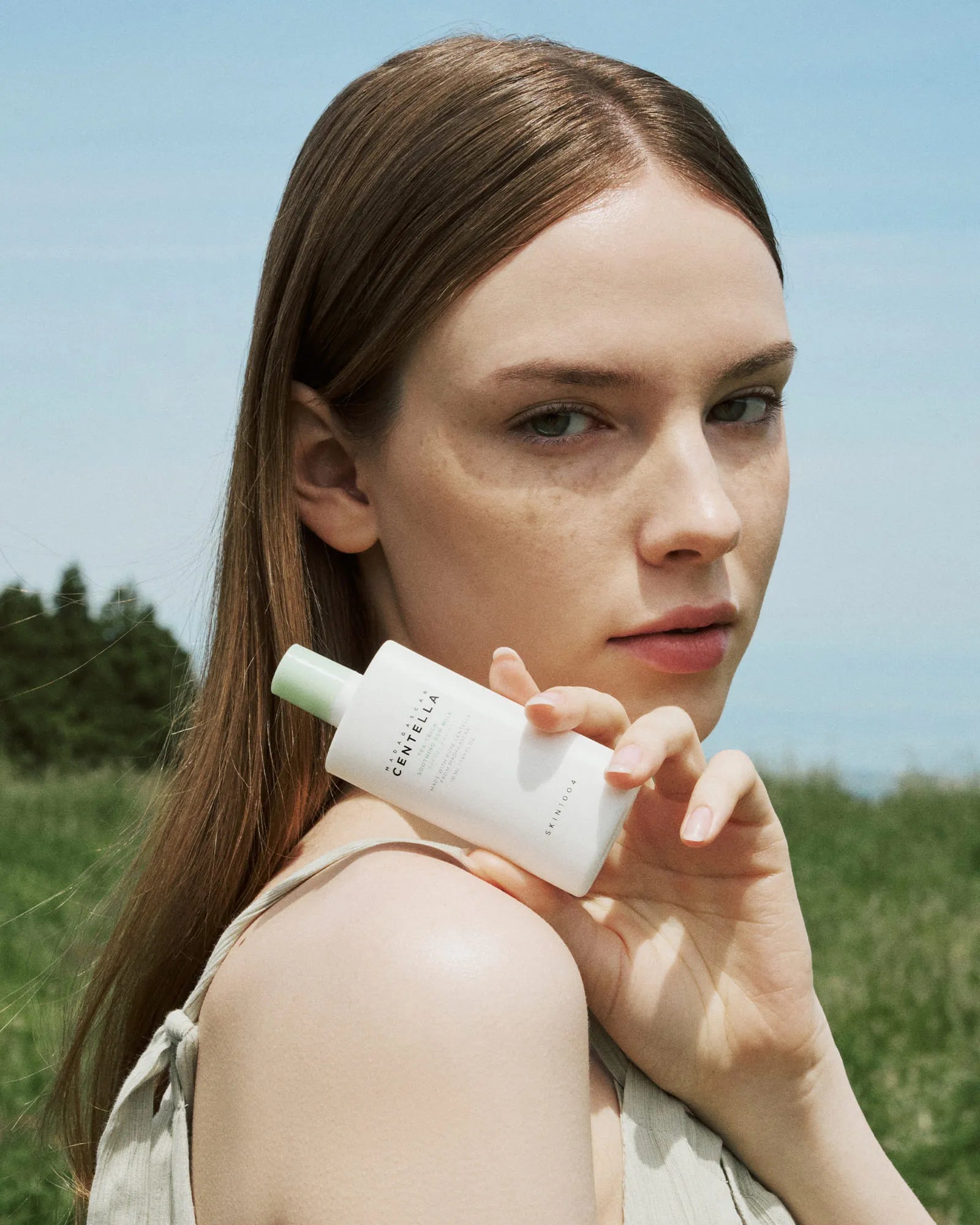حليب شمس سكين1004 تي-تريكا المهدئ | SKIN1004 Madagascar Centella Tea-Trica Soothing Sun Milk 50ml