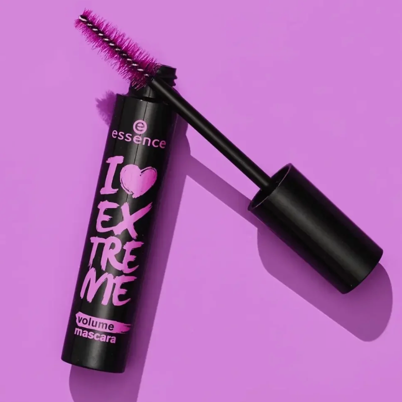 ايسنس ماسكارا لكثافة أكثر اي لوف اكستريم | Essence I Love Extreme Crazy Volume Mascara