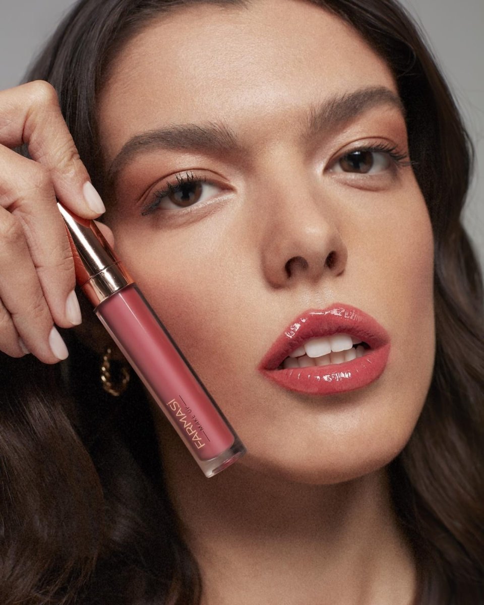 أحمر شفاه لامع وسائل من فارمسي | Pharmacy Glossy Liquid Lipstick ROSE FAME - EROS STORE