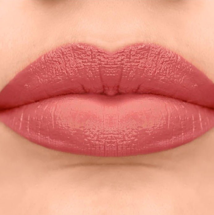 أحمر شفاه مخملي سائل من ال اي كولور | L.A. Colors Velvet Matte Liquid Lipstick 661 - EROS STORE