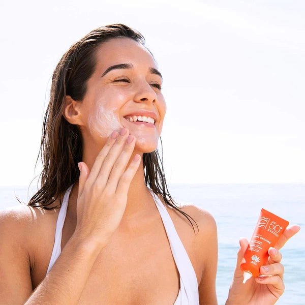 إس في آر واقي شمس فلويد SPF50+ - 50 مل | SVR Fluide SPF50+ - 50ml 50 مل - EROS STORE