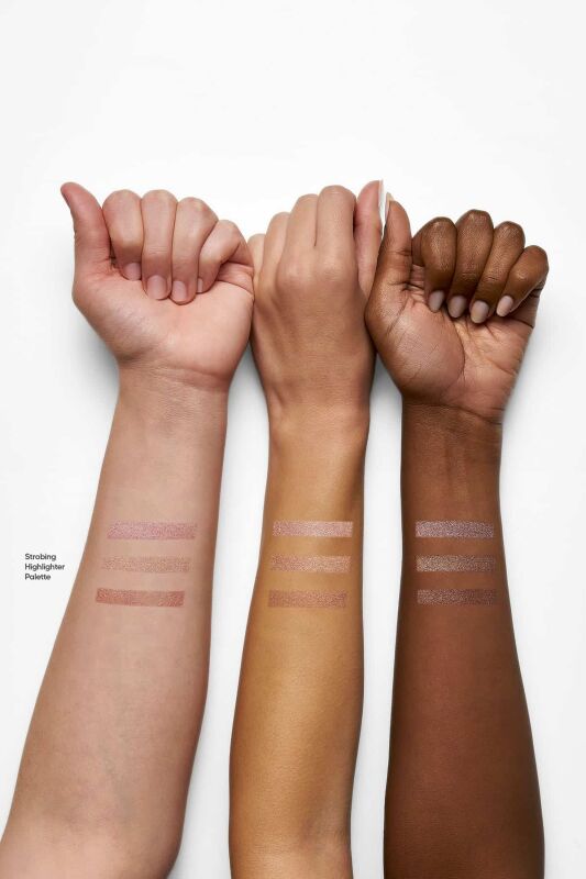 باليت هايلايتر من كولدن روز | Golden Rose Strobing Highlighter Palette - EROS STORE