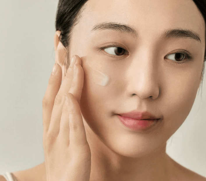 BEAUTY OF JOSEON LIGHT ON CENTELLA + VITAMIN C SERUM - 30ML | بيوتي اوف جيسون سيوم السنتيلا و فيتامين سي - 30 مل 30 مل - EROS STORE