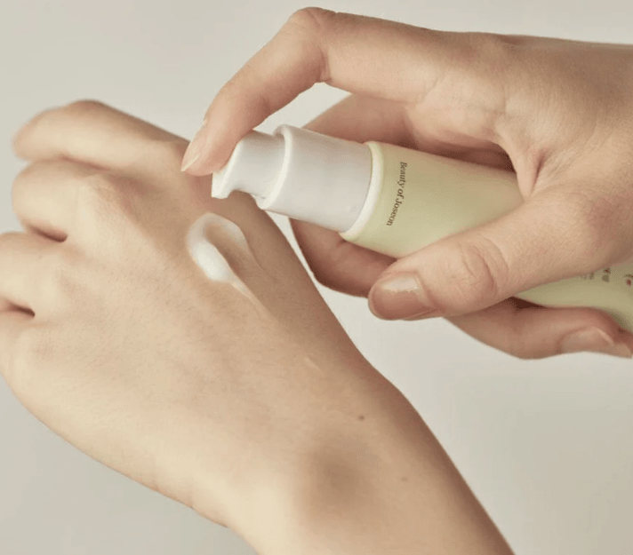 BEAUTY OF JOSEON LIGHT ON CENTELLA + VITAMIN C SERUM - 30ML | بيوتي اوف جيسون سيوم السنتيلا و فيتامين سي - 30 مل 30 مل - EROS STORE