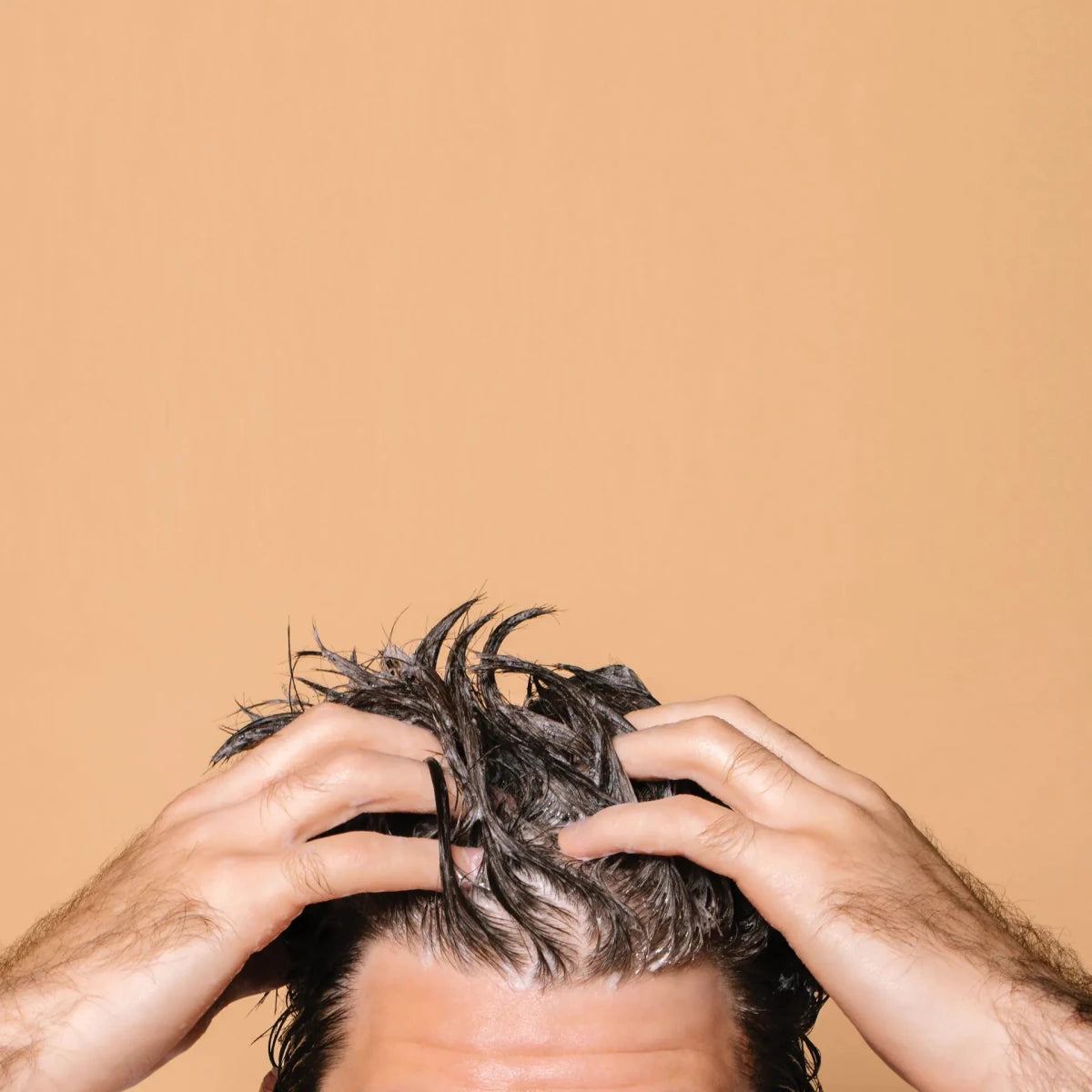 بلسم إصلاح الشعر والترطيب N°5 من أولابلكس | Olaplex Bond Maintenance Conditioner No.5 250 مل - EROS STORE