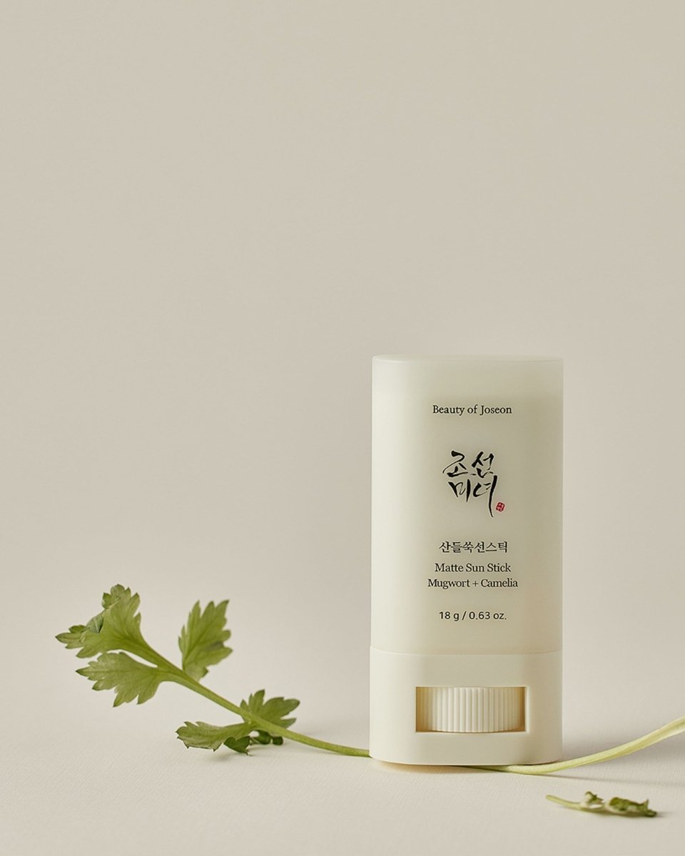 بيوتي أوف جوسون ستيك واقي شمس غير لامع بالماغورت والكاميليا - 18 جرام | Beauty of Joseon Matte Sun Stick: Mugwort + Camellia - 18g 18 غم - EROS STORE