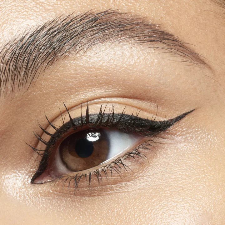 Catrice Curl It Volume & Curl Mascara No.010 | كاتريس ماسكارا لتكثيف وقلب الرموش رقم 010 - EROS STORE
