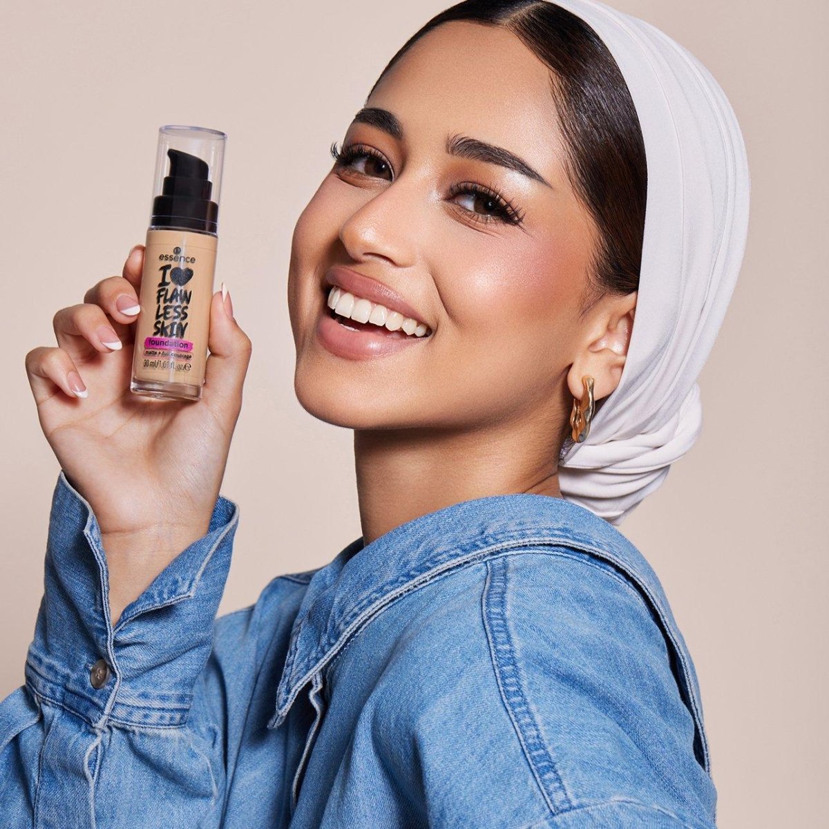 Essence I Love Flawless Skin Foundation - 30ml | ايسنس كريم أساس - 30 مل 20 Medium Porcelain - EROS STORE