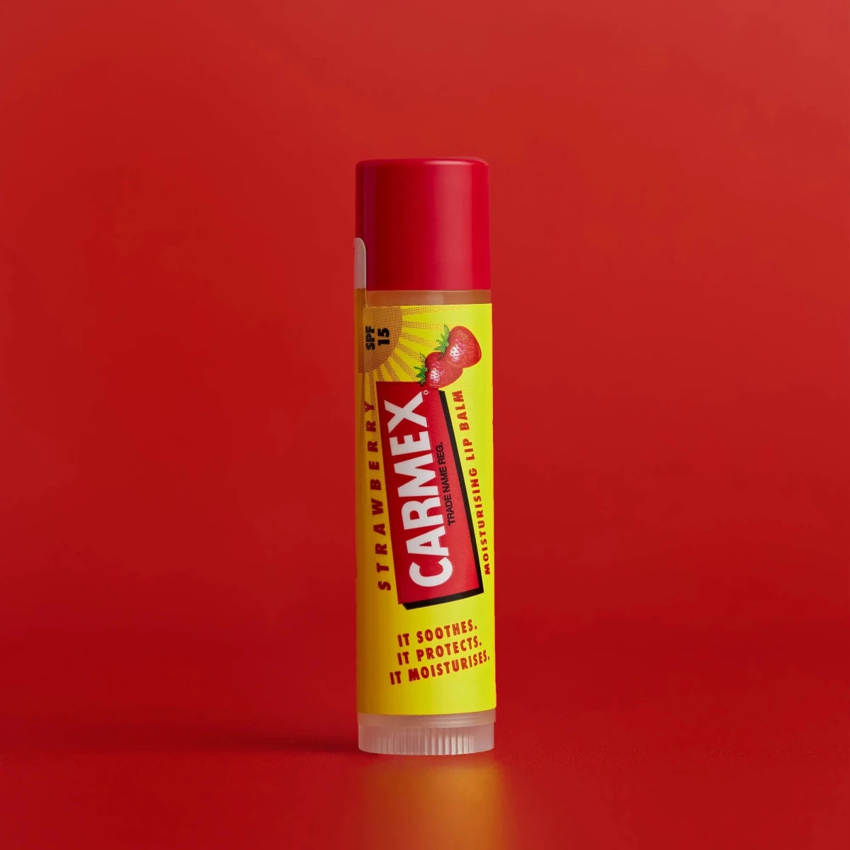 Lip Balm Strawberry SPF15 – 4.25g Click Stick | مرطب الشفاه بالفراولة بحماية 15 – ٤٫٢٥ جرام 4.25 غرام - EROS STORE