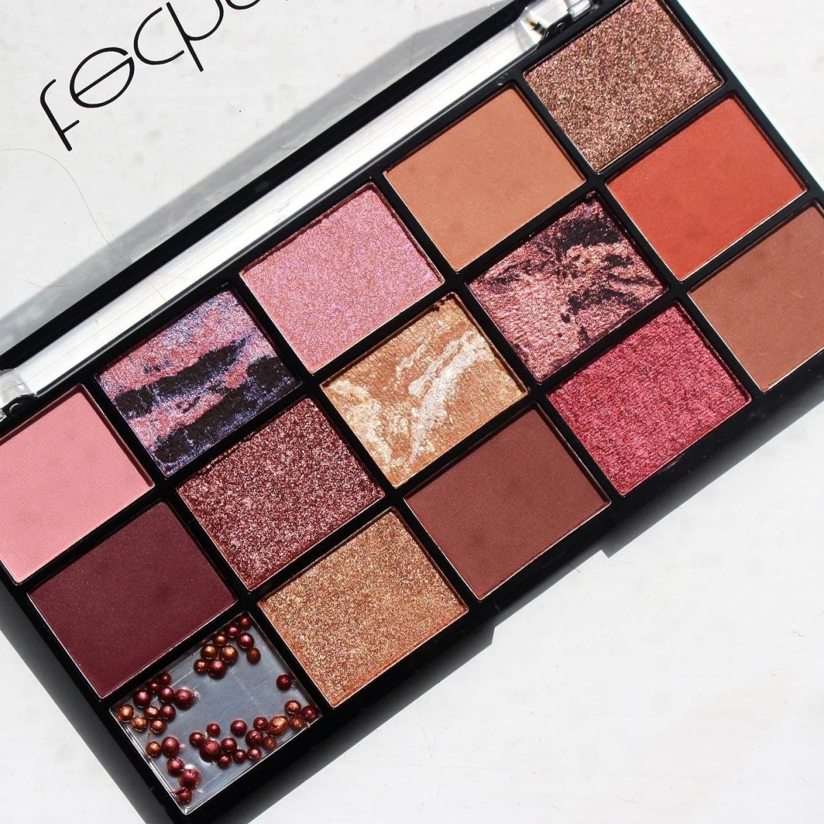 لوحة ظلال تكنيك بيرسوشن المضغوطة| Technic Persuasion Pressed Pigment Palette - EROS STORE