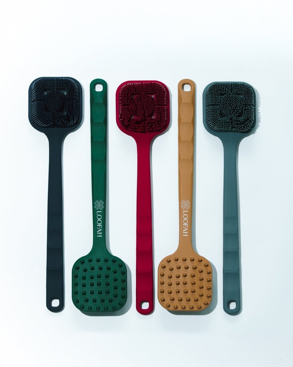 Long back brush to reach all areas فرشاة ظهر طويلة للوصول لجميع المناطق Red - احمر - EROS STORE