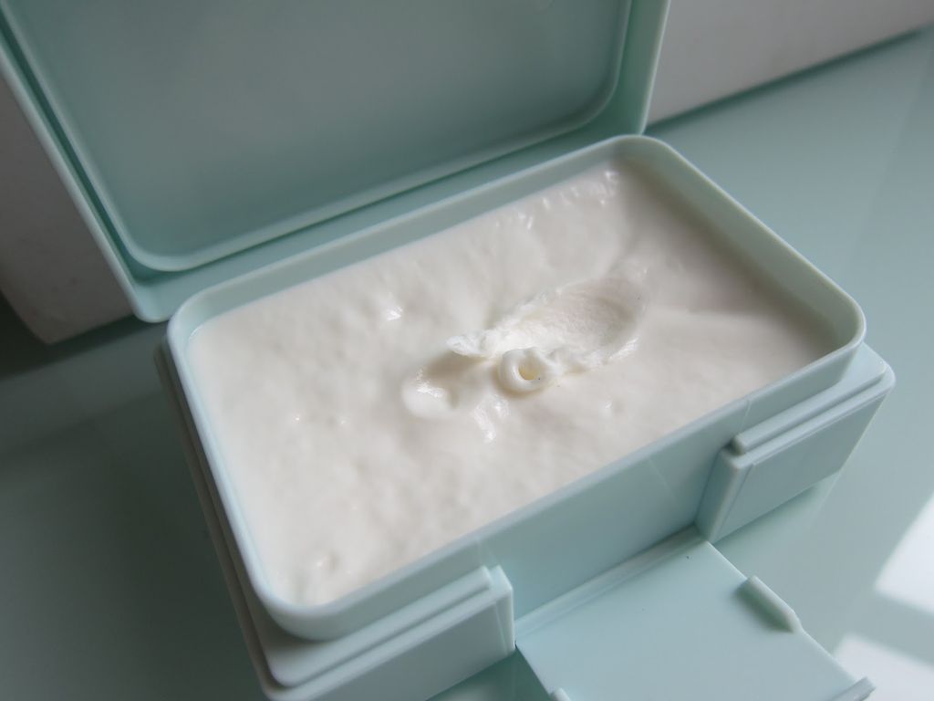 معجون تصفيف الشعر المرن "أون دريسد" من كيفن مورفي - 100 جرام | Kevin Murphy Un.Dressed Flexible Styling Clay - 100g 100 غم - EROS STORE