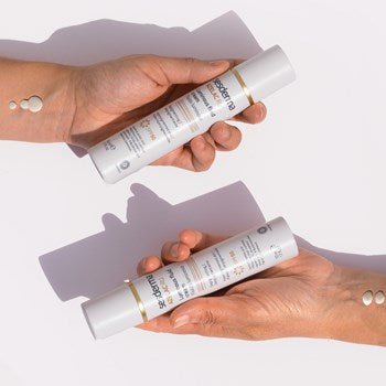 واقي شمس ومفتح أزيلاك رو السائل من سيسديرما | Sesderma Azelac RU Liposomal Depigmenting Sunscreen SPF50 50 مل - EROS STORE