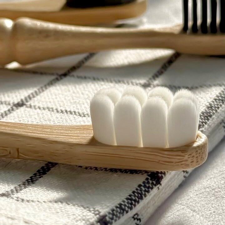 Mora Precision Toothbrush فرشة الاسنان الدقيقة من مورا