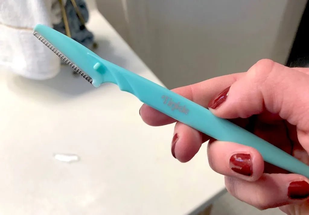 شفرات إزالة شعر الوجه المسننة من تنكل | Tinkle Facial Hair Razors Serrated - EROS STORE