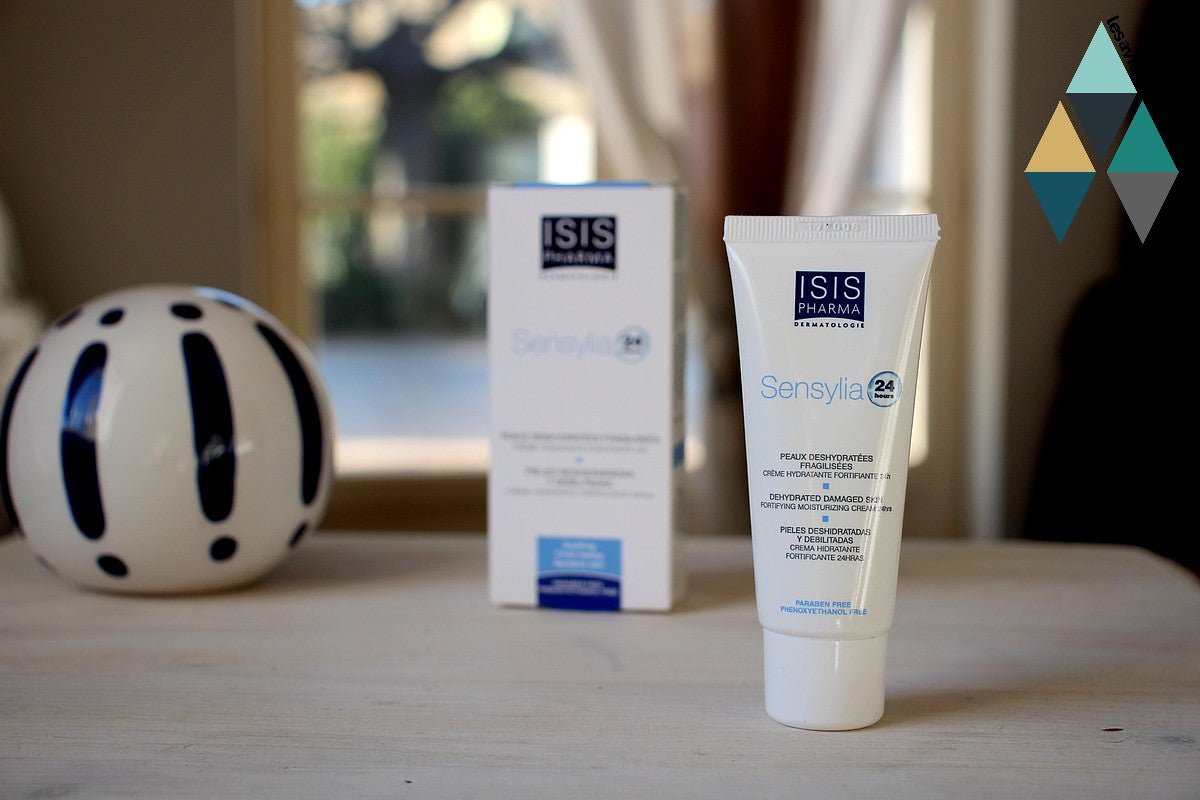 سنسيليا كريم مرطب مرمم يدوم 24 ساعة للبشرة الحساسة والجافة من إيزيس فارما | ISIS PHARMA Sensylia 24H Cream 40 مل - EROS STORE